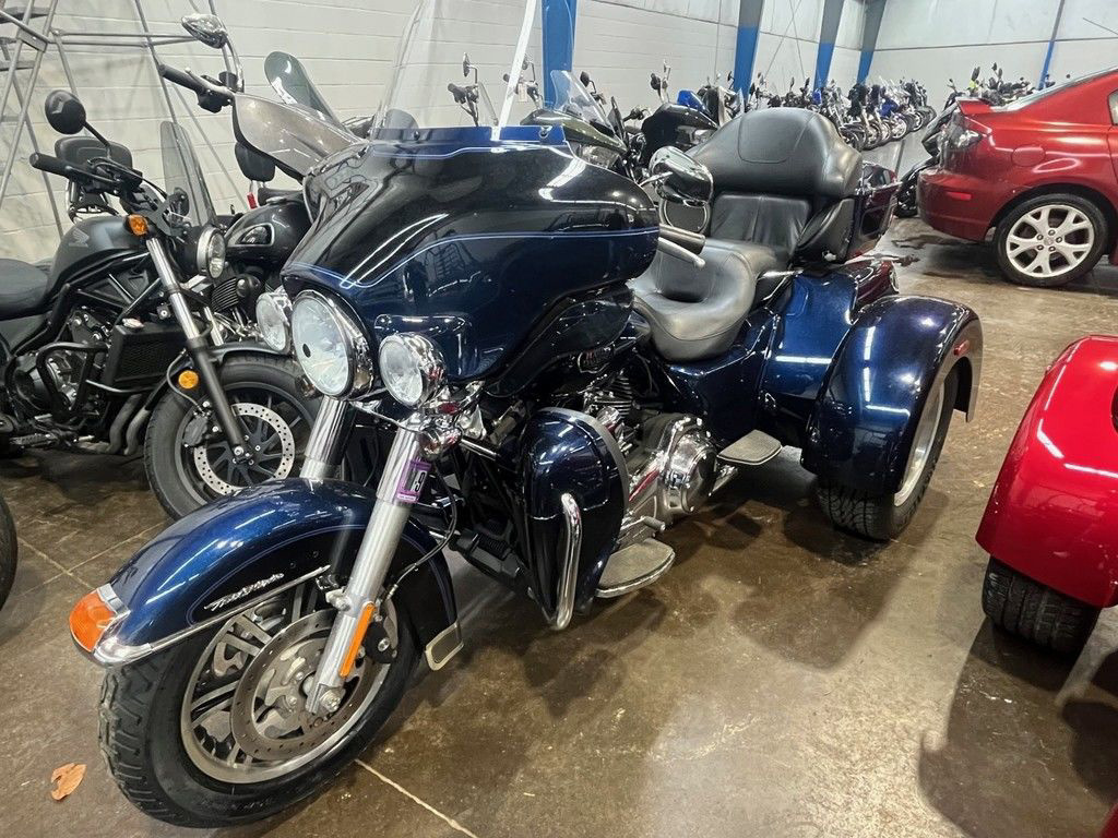 2012 Harley-Davidson Trike FLHTCUTG - Tri Glide Ultra Classic ULTRA CLASSIC® in Conneaut Lake, PA