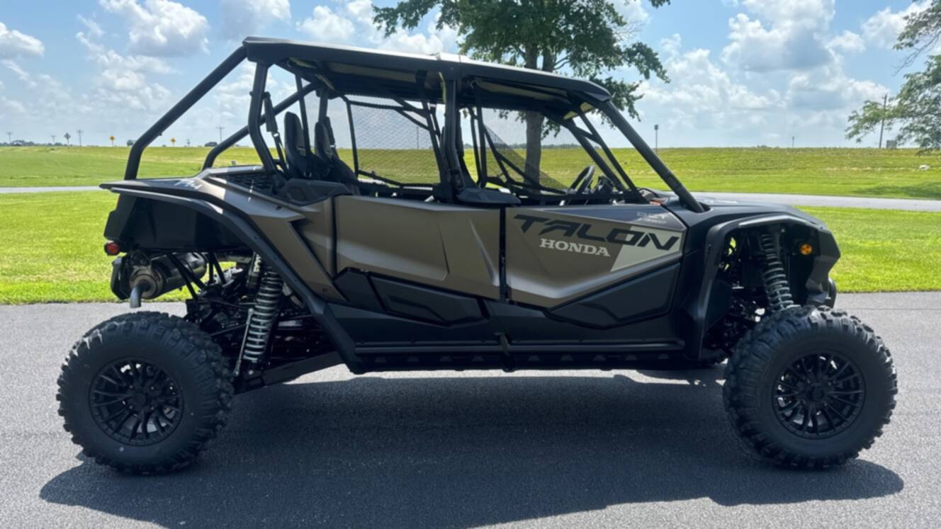 A photo of this 2026 Honda Talon 1000R 4 FOX Live Valve
