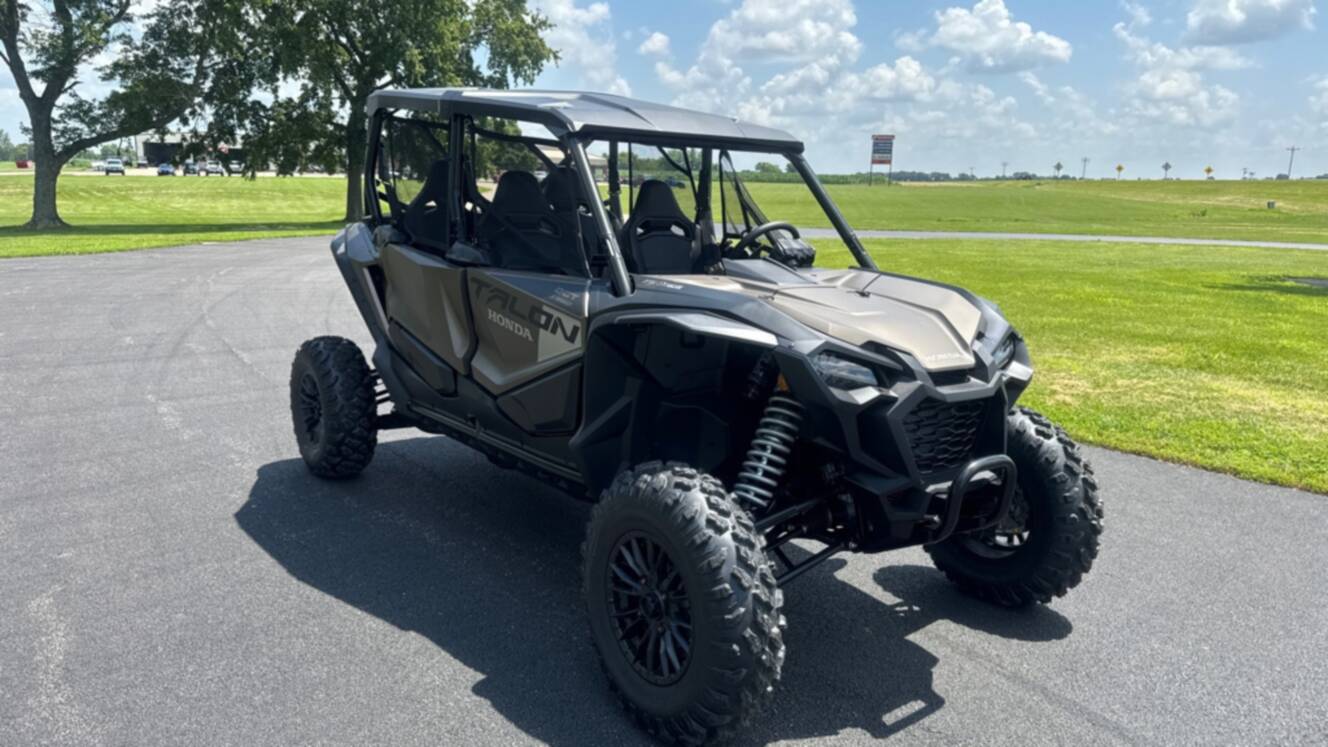 A photo of this 2026 Honda Talon 1000R 4 FOX Live Valve