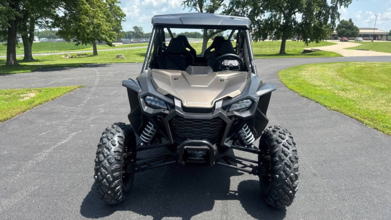 A photo of this 2026 Honda Talon 1000R 4 FOX Live Valve
