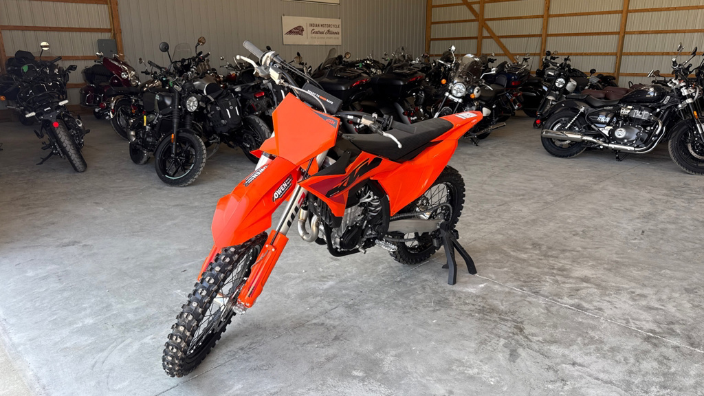 2025 KTM 450 SX-F 450 F 450 in Charleston, IL