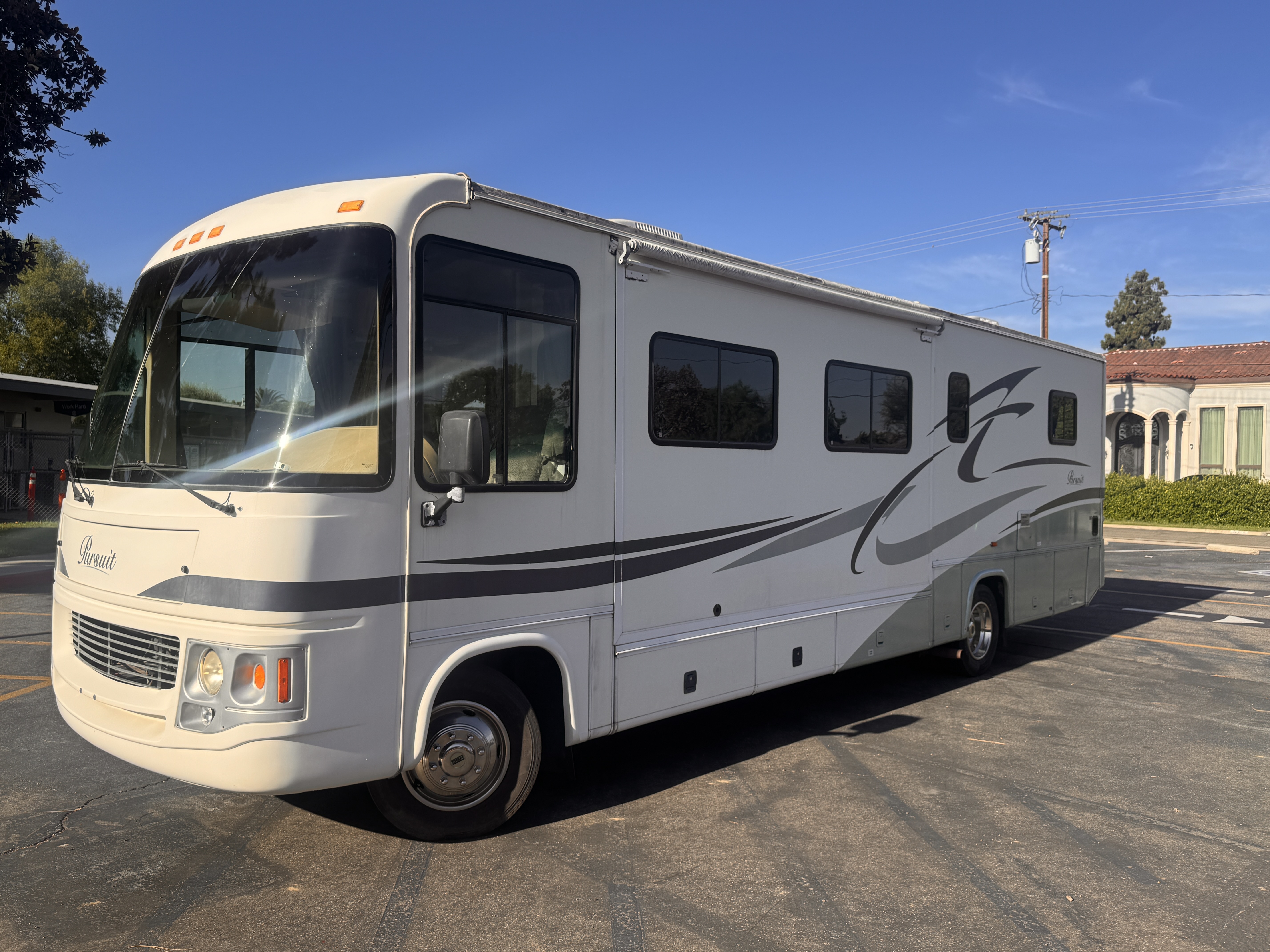 2003 Georgie Boy PURSUIT 3302DS in villa park CA