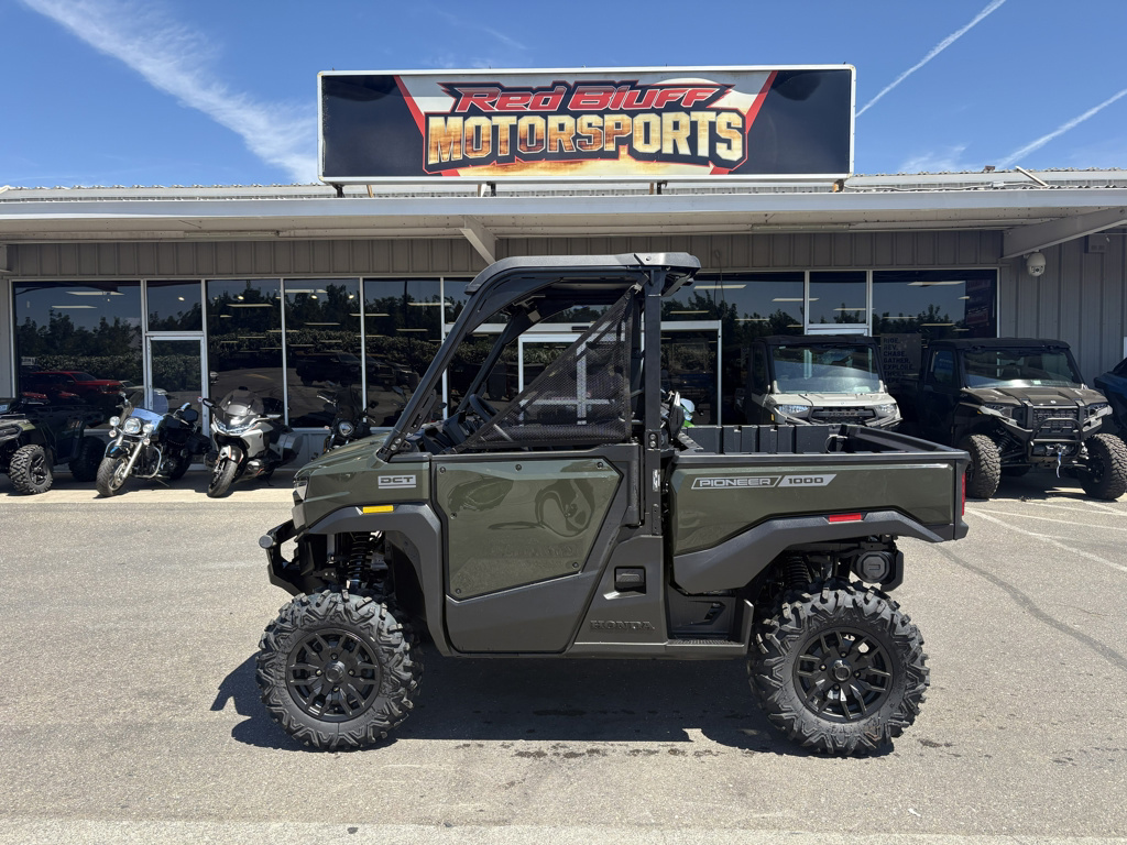2026 Honda Pioneer 1000 Deluxe in red bluff CA