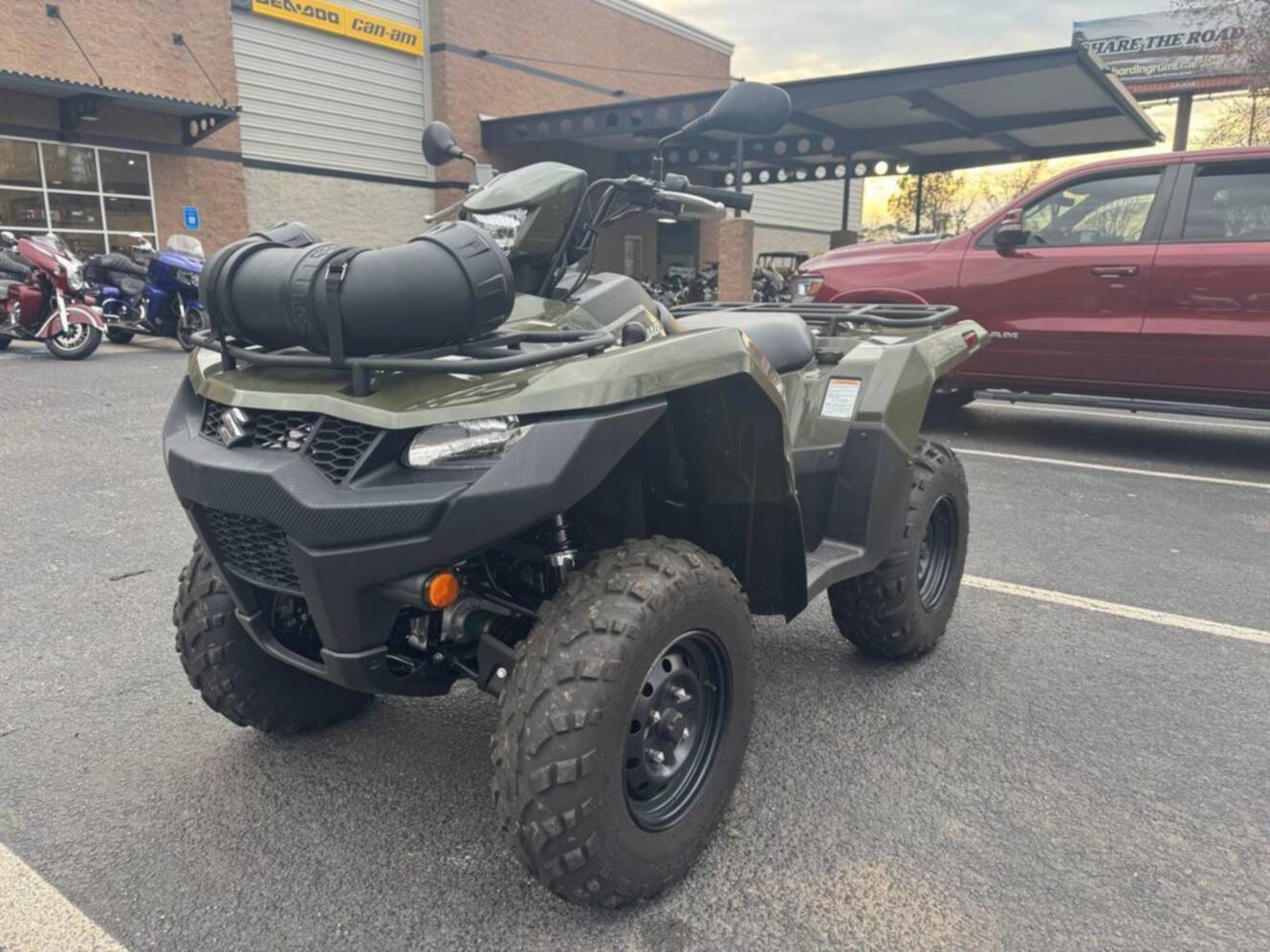 A photo of this 2024 Suzuki KingQuad 500AXi