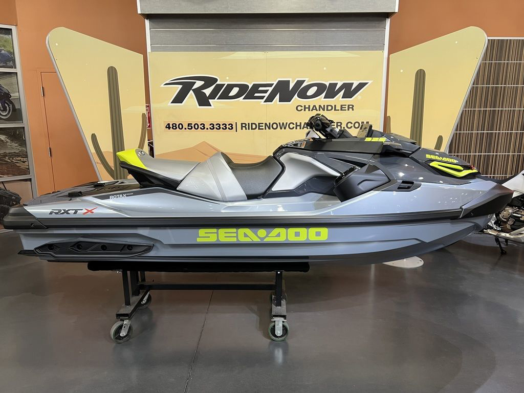 2026 Sea-Doo RXT-X 325 Ice Metal Manta Green in chandler AZ