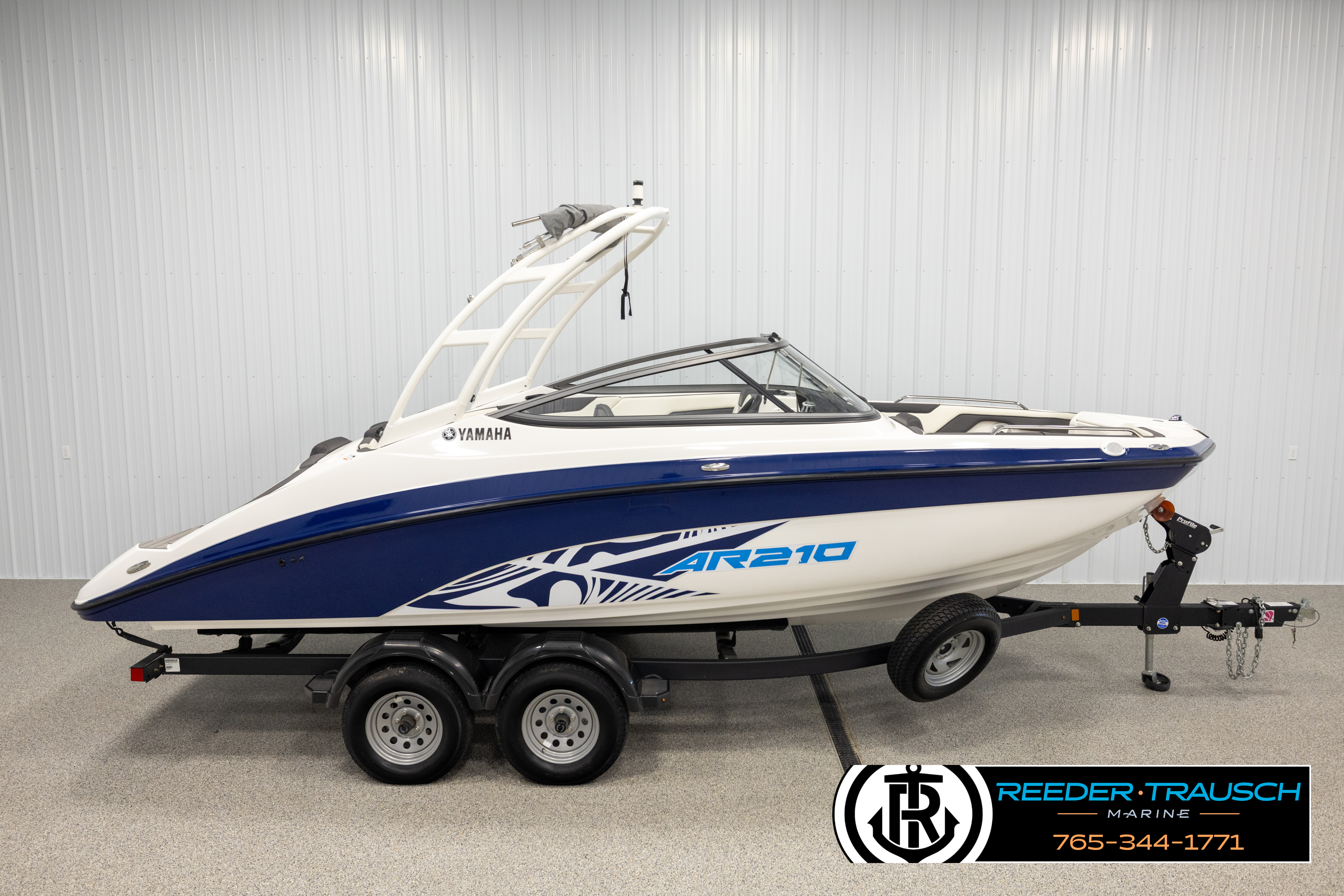 2022 Yamaha AR210 Bowrider Boat boat