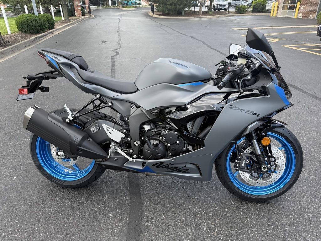 2026 Kawasaki Ninja® ZX -6R ABS ABS in Carol Stream, IL