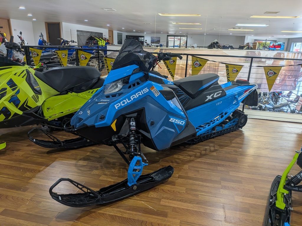 2024 Polaris® 850 Indy XC 137 Zenith Blue in sturgis SD