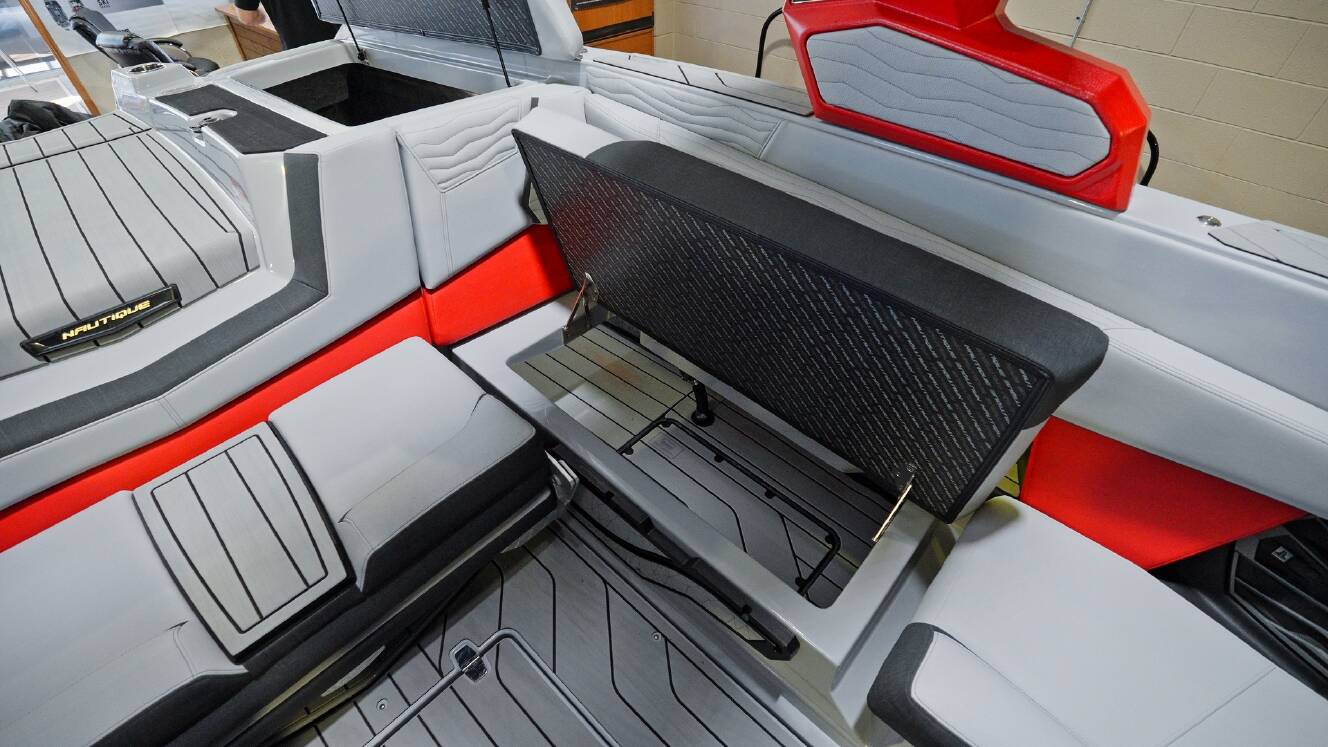A photo of this 2025 Nautique G23