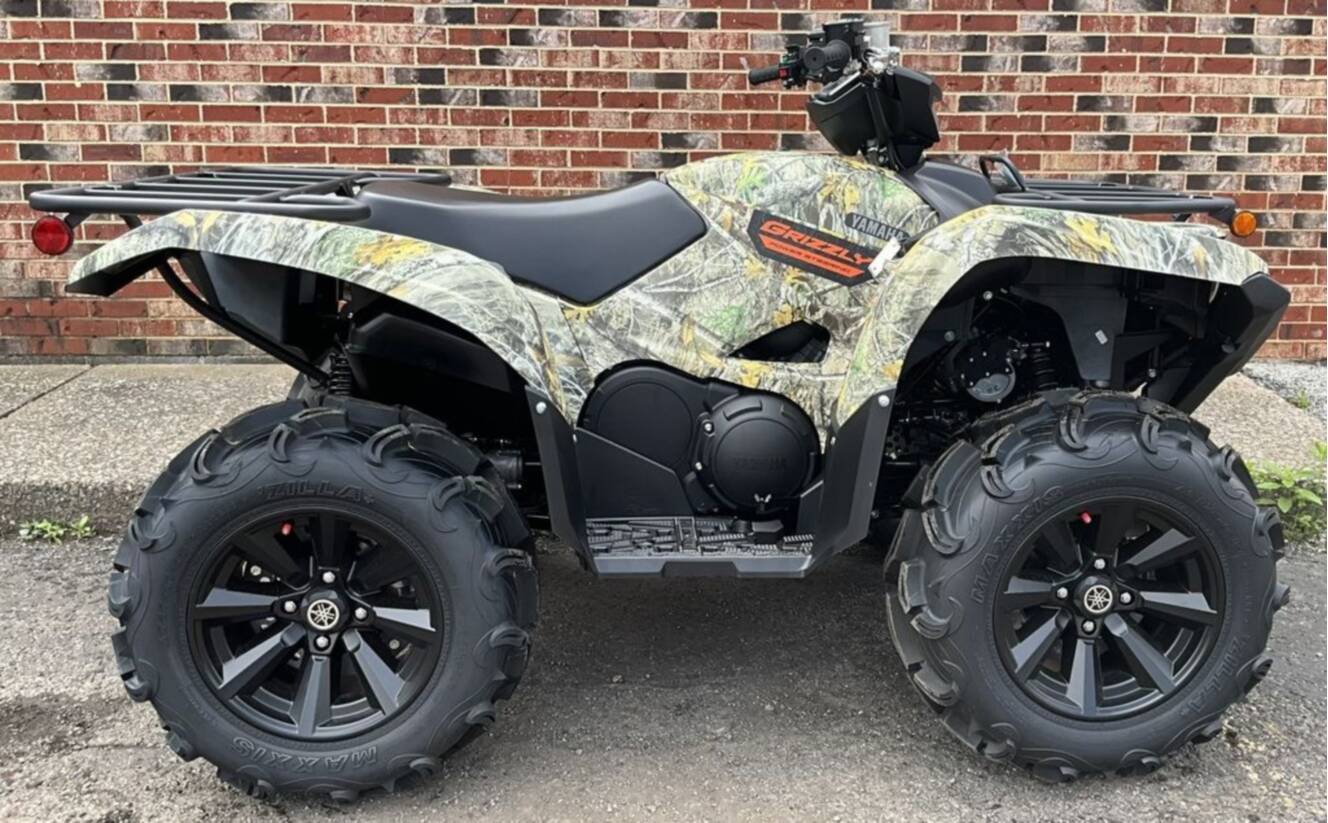 A photo of this 2026 Yamaha Grizzly EPS Camo