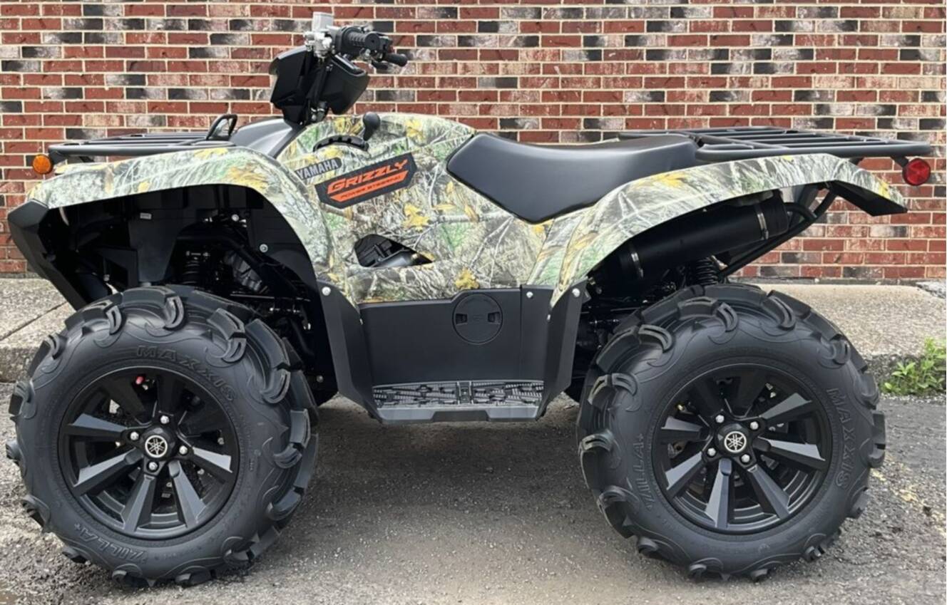A photo of this 2026 Yamaha Grizzly EPS Camo