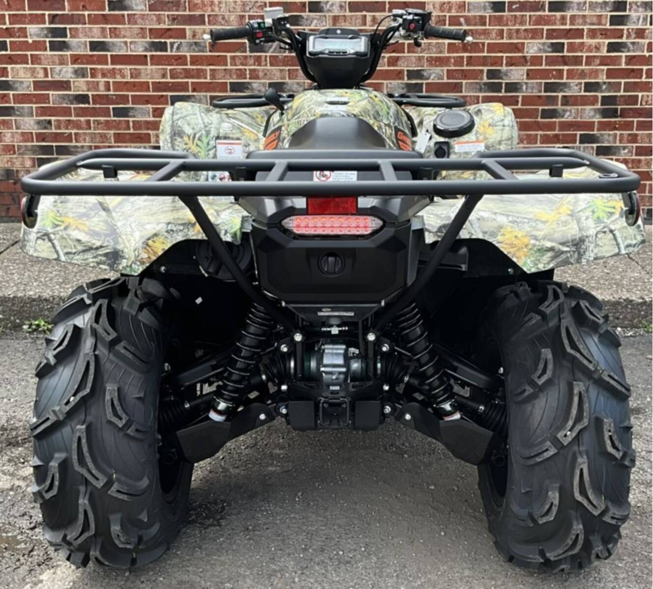 A photo of this 2026 Yamaha Grizzly EPS Camo