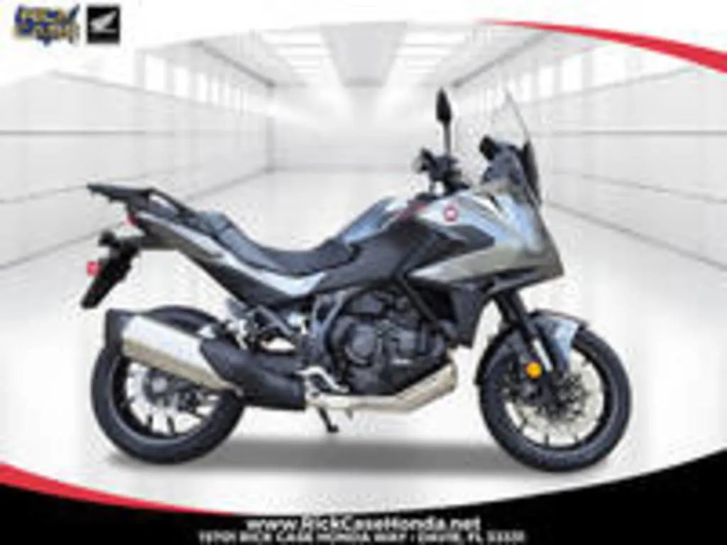 2025 Honda NT1100 DCT