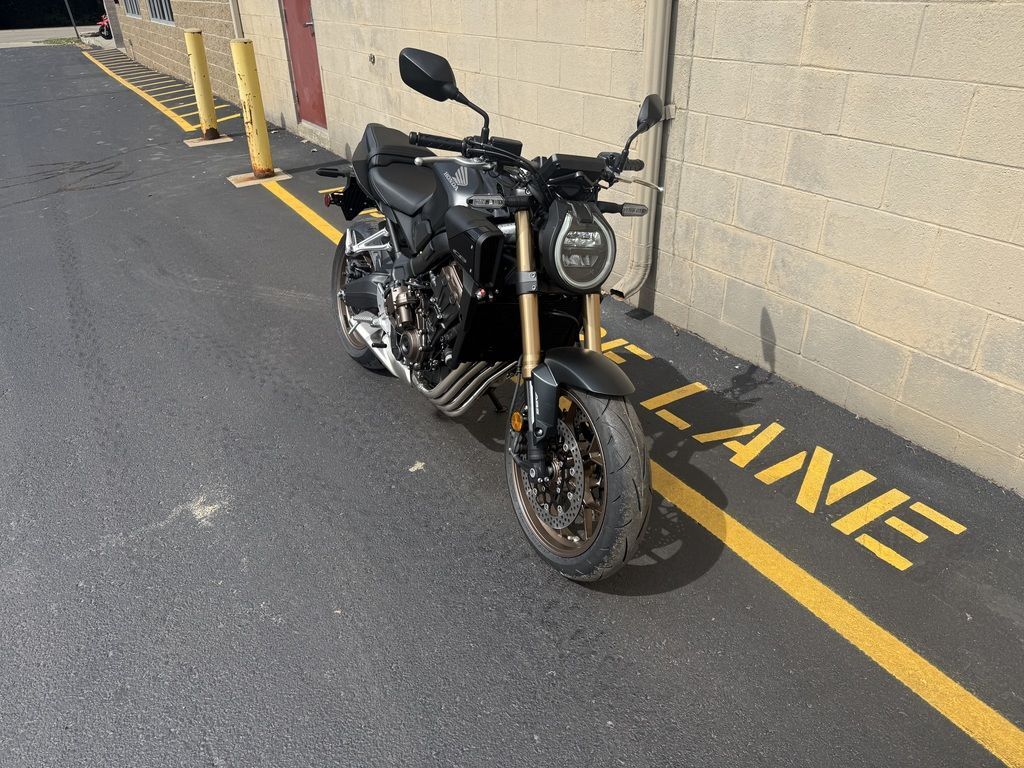 2026 Honda® CB650R E-Clutch BASE in Brighton, MI