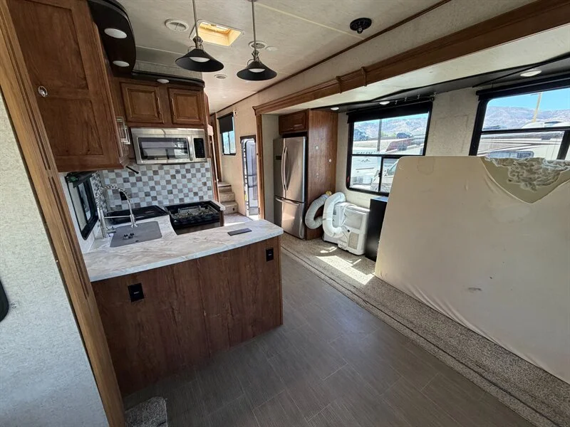 2018 Heartland 3712RDMB Gateway