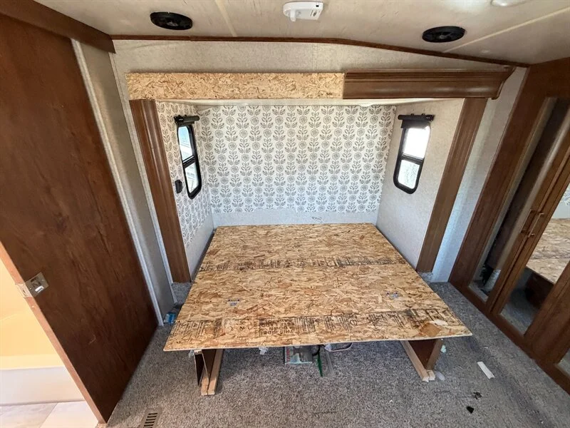 2018 Heartland 3712RDMB Gateway