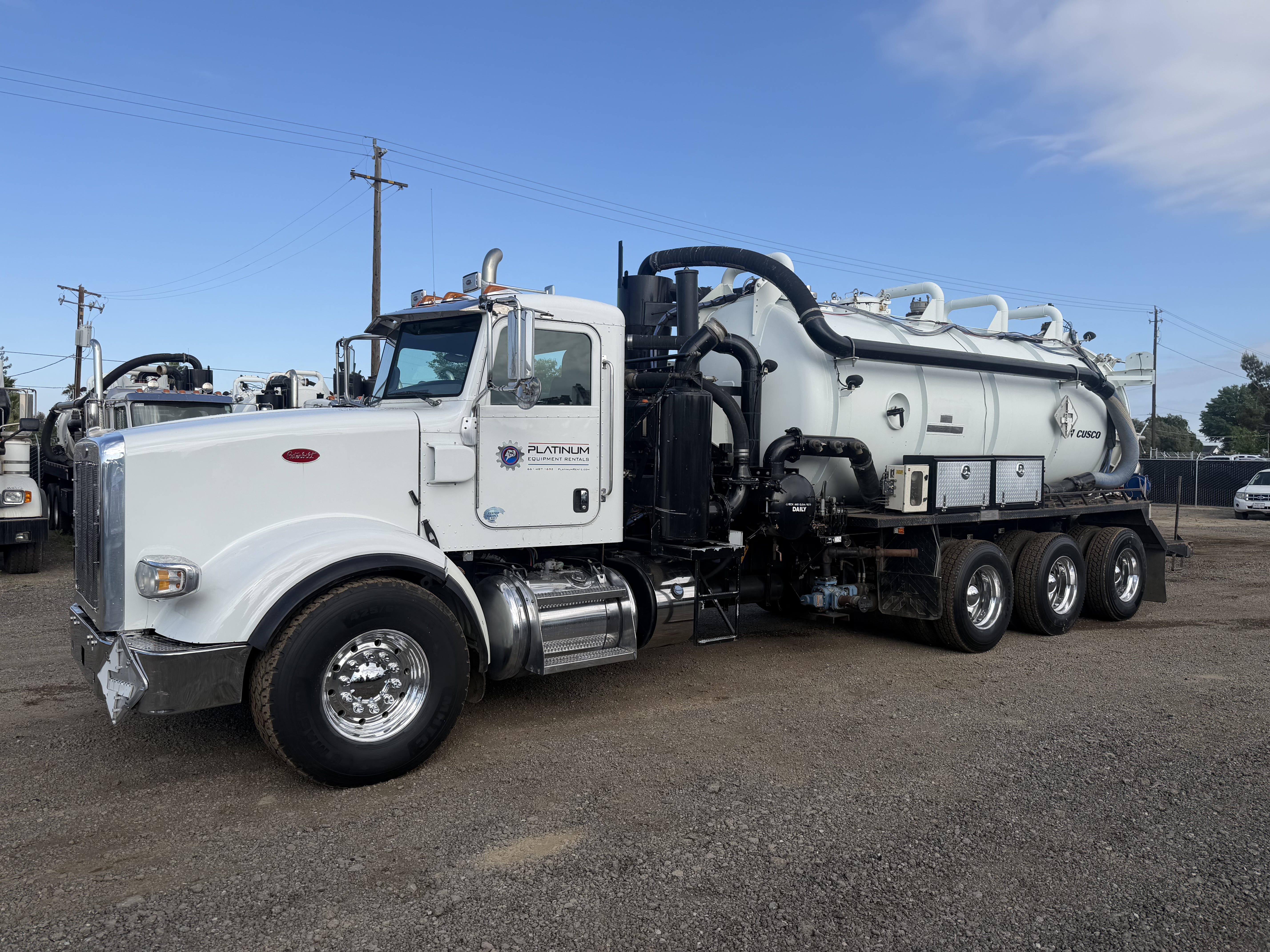 2014 PETERBILT 367 in Bakersfield, CA