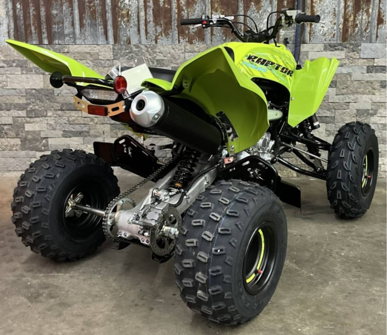 A photo of this 2026 Yamaha Raptor 700R SE