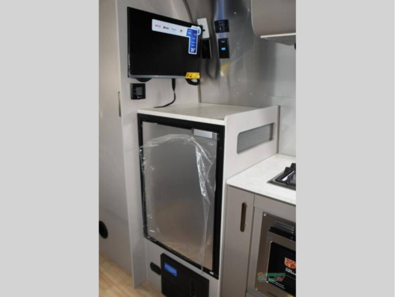 A photo of this 2026 Airstream Caravel 22FB