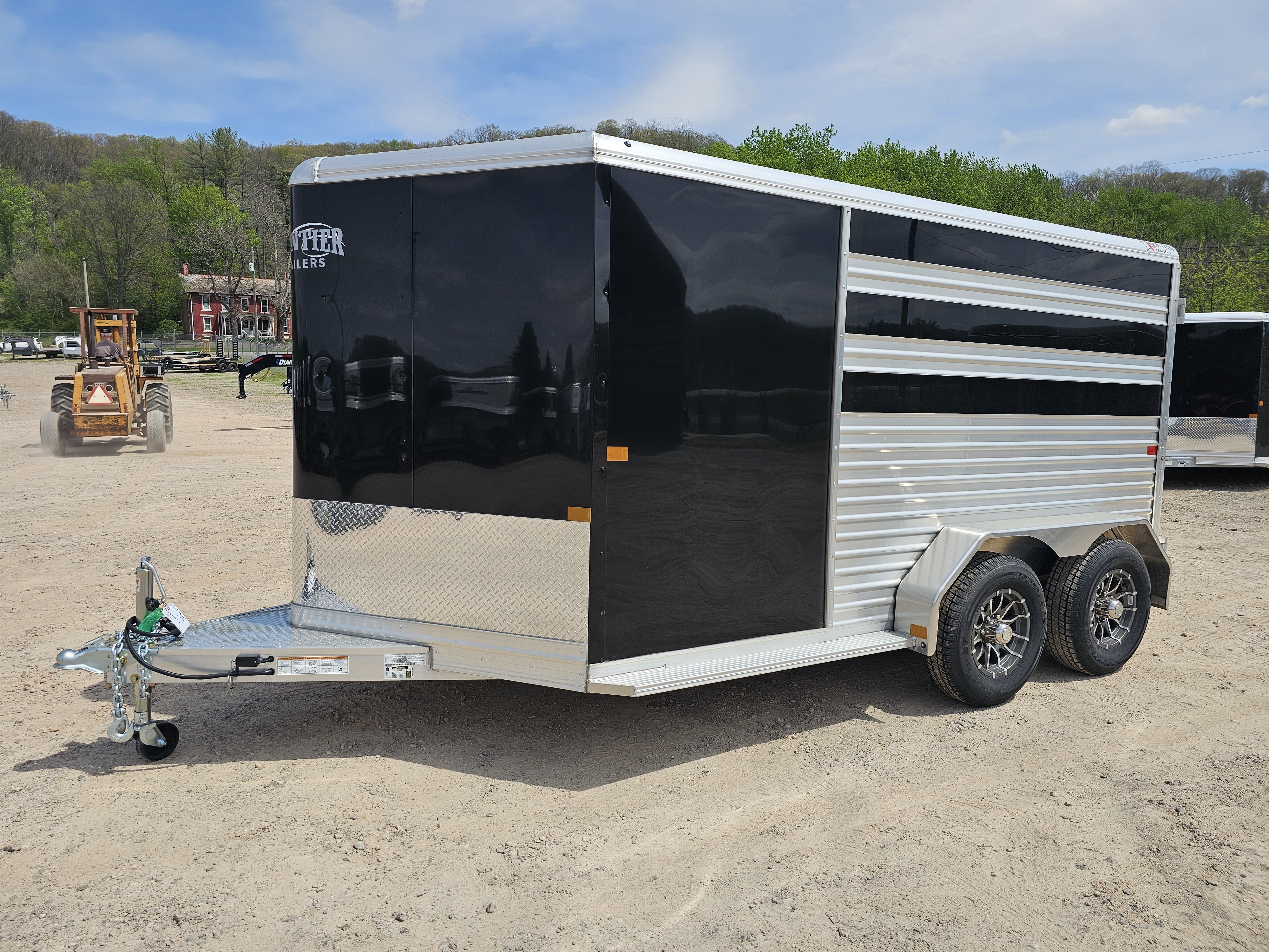 2026 Frontier Trailers 12' 4 Pen W/ Tack Livestock Trailer Labor Day Sale in Athens, OH