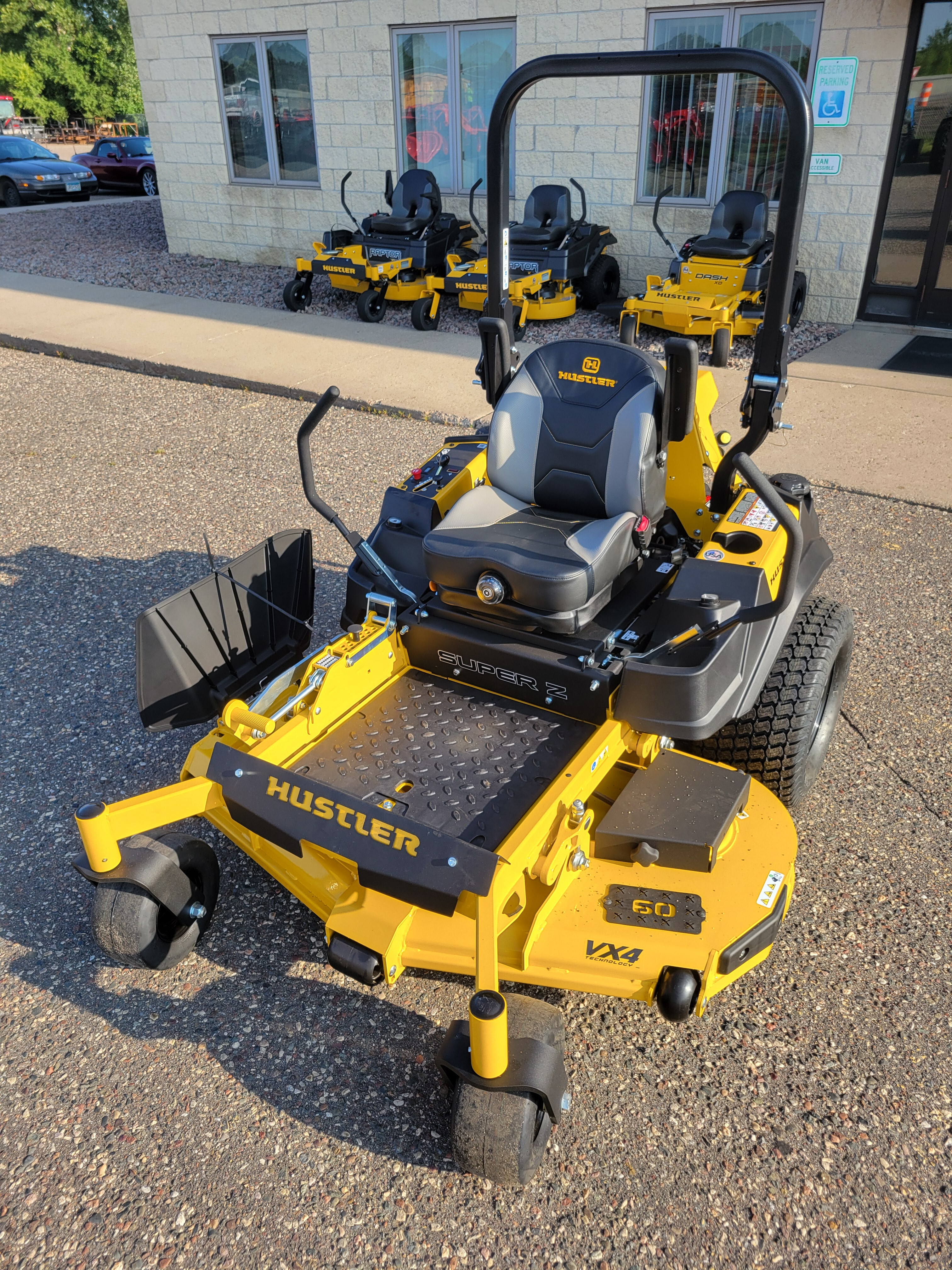 2026 Hustler Turf Equipment Super Z 60" in Anoka, MN