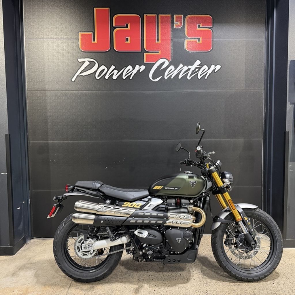 2026 Triumph Scrambler 900 Matt khaki green BASE in Reedsburg, WI