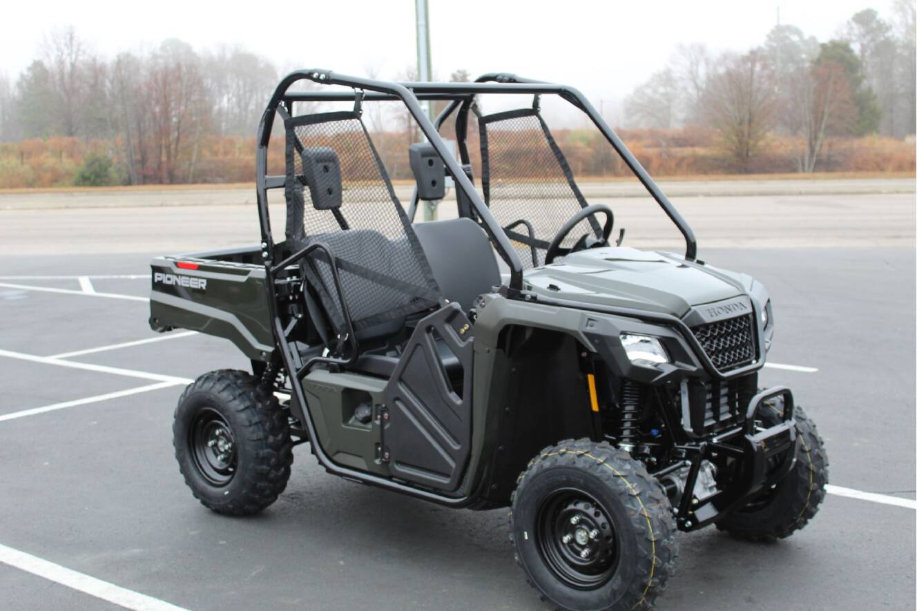 A photo of this 2026 Honda Pioneer 520