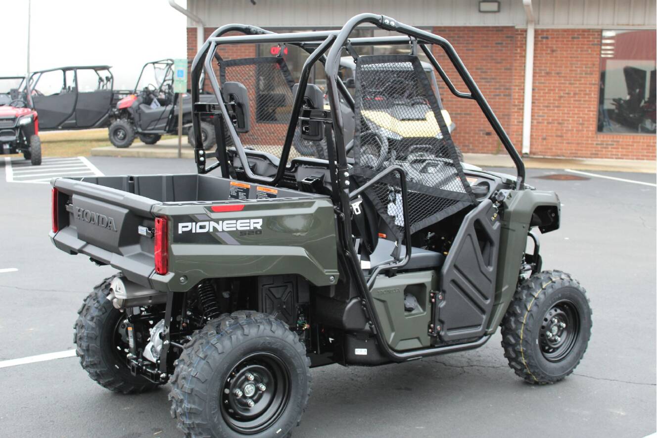A photo of this 2026 Honda Pioneer 520