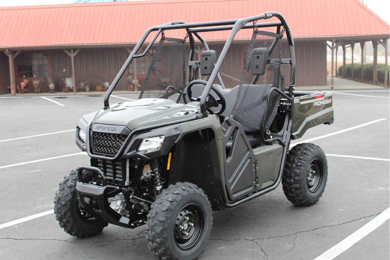 A photo of this 2026 Honda Pioneer 520