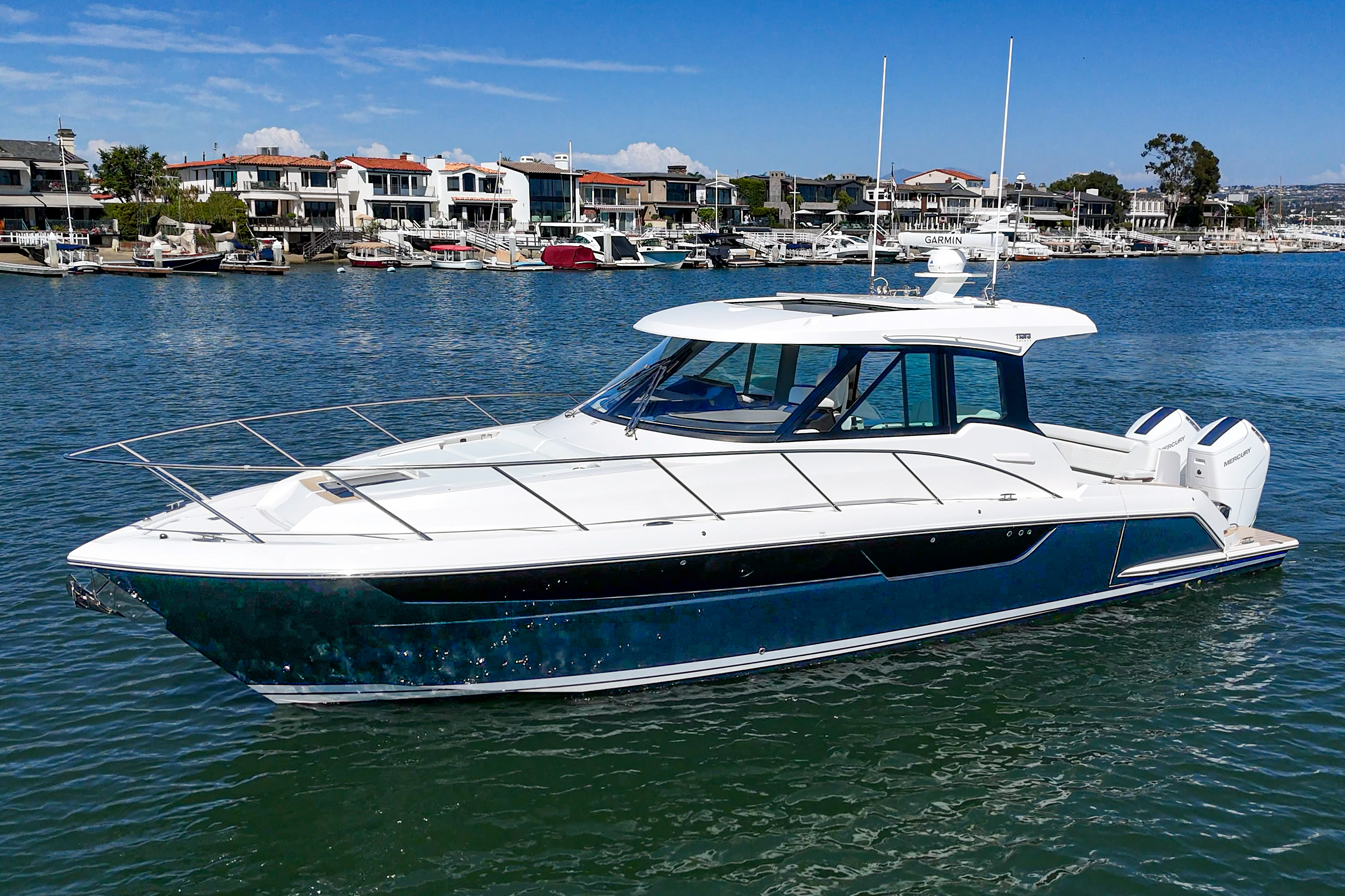 2027 Tiara Yachts 39LE in newport beach CA