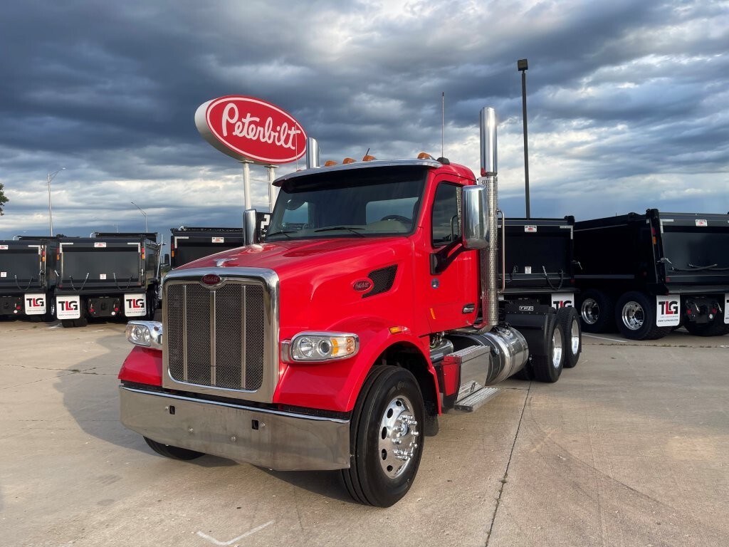 2021 PETERBILT 567 in Strafford, MO