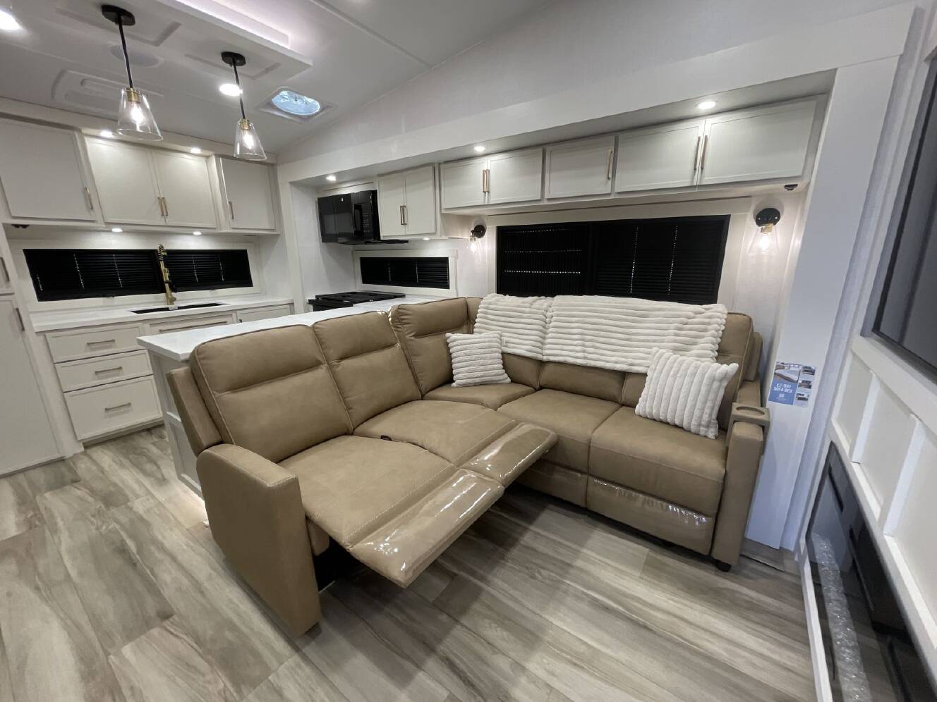 A photo of this 2027 Brinkley Rv MODEL Z 2700