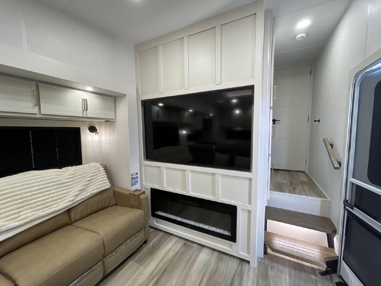 A photo of this 2027 Brinkley Rv MODEL Z 2700