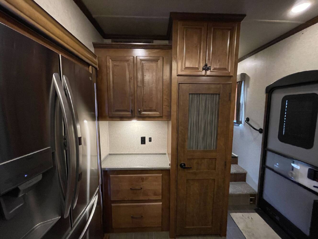 A photo of this 2018 Heartland BIG COUNTRY 4010RD