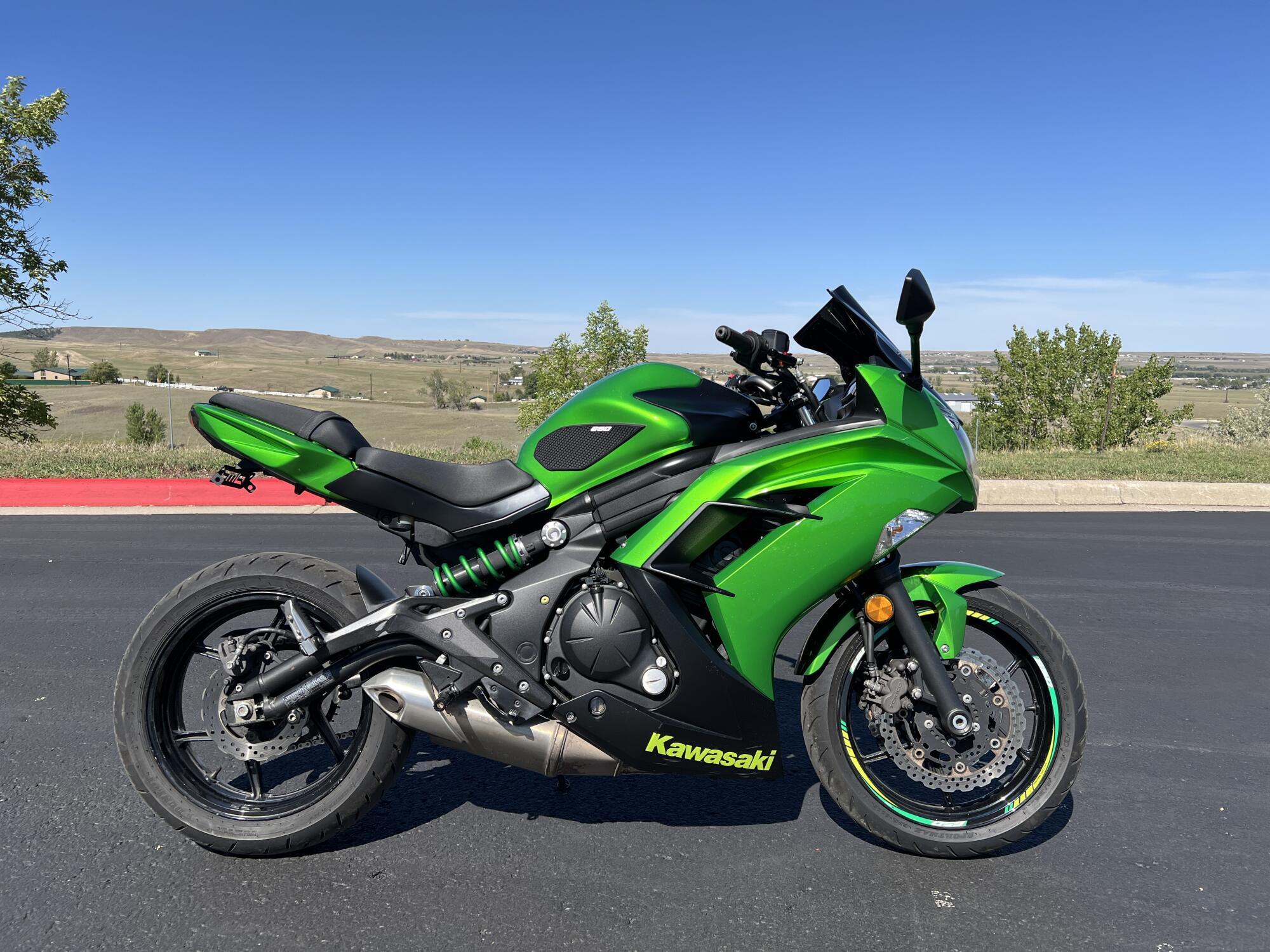 2015 Kawasaki Ninja 650 BASE in Rapid City, SD