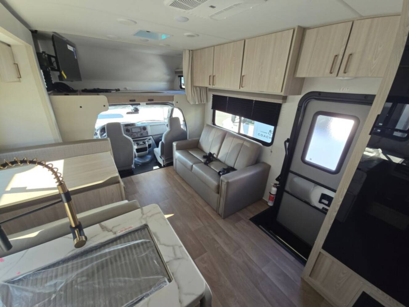 A photo of this 2026 East To West Entrada 3100FB