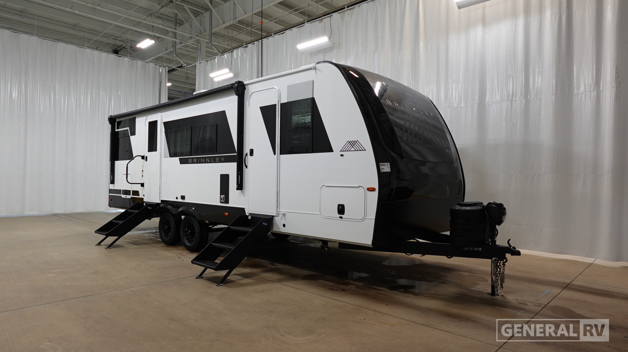 2027 Brinkley MODEL I 24X in birch run MI