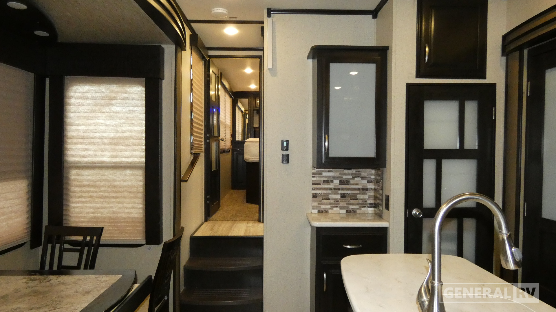 2017 Grand Design MOMENTUM 376TH in ashland VA