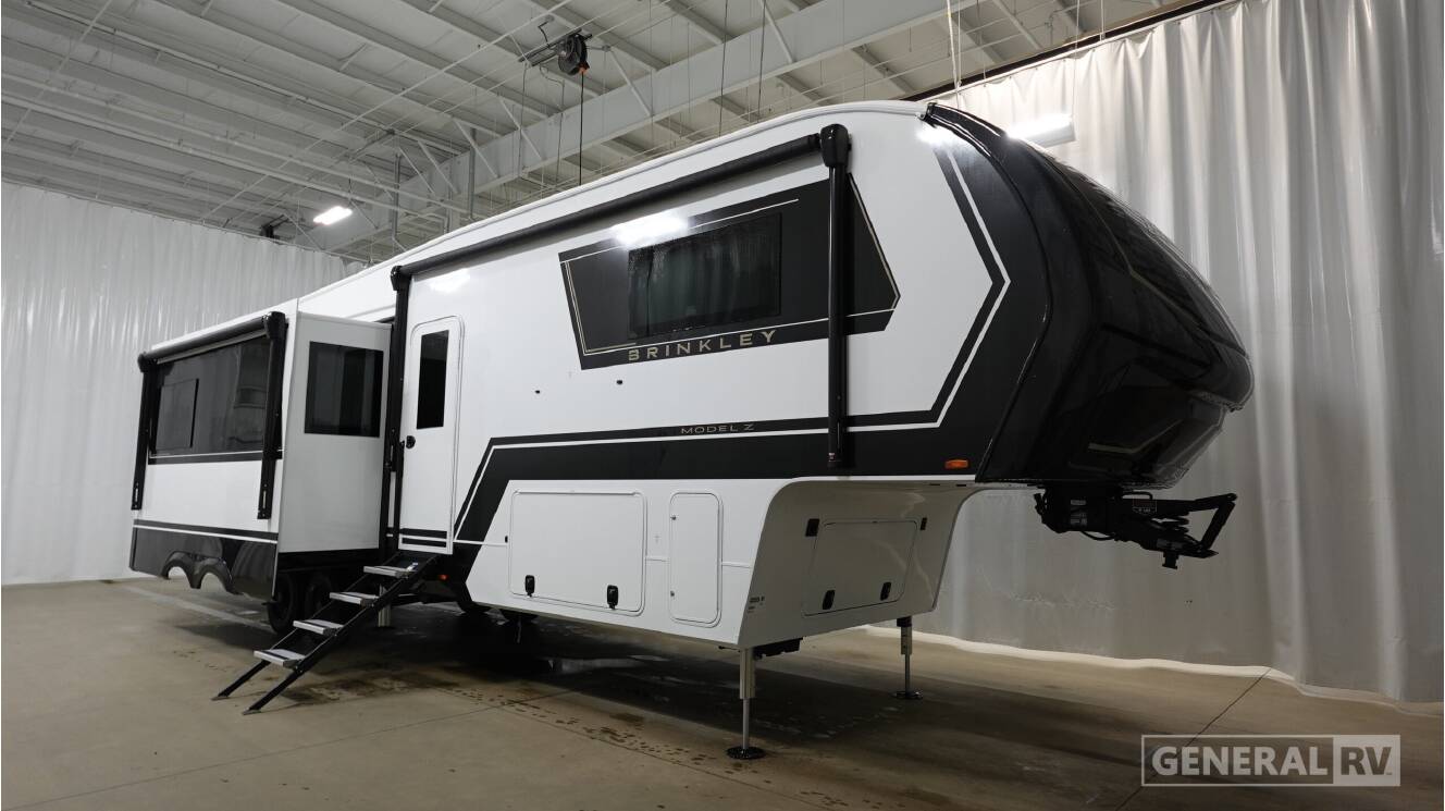 A photo of this 2027 Brinkley MODEL Z 3515