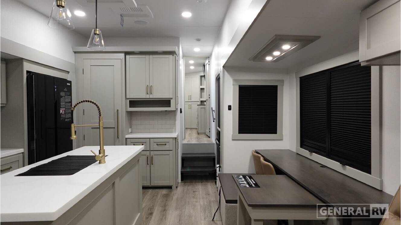 A photo of this 2027 Brinkley MODEL Z 3515