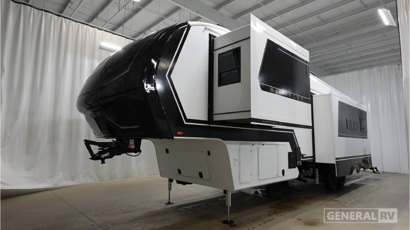 A photo of this 2027 Brinkley MODEL Z 3515