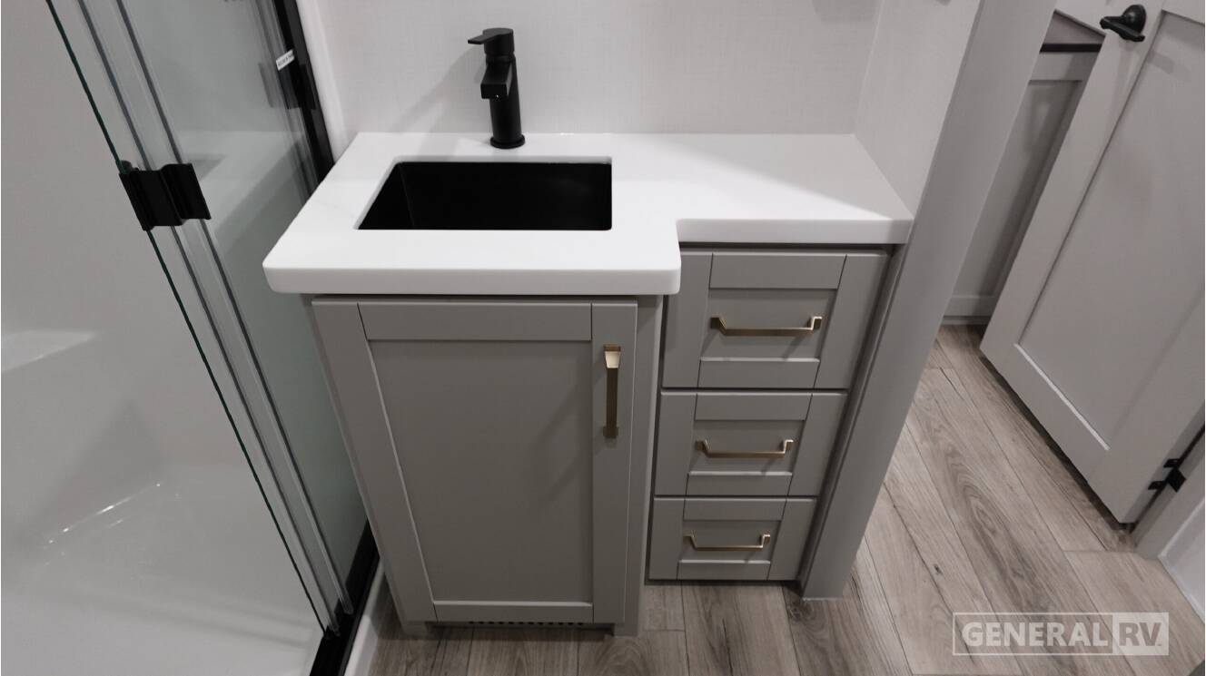 A photo of this 2027 Brinkley MODEL Z 3515