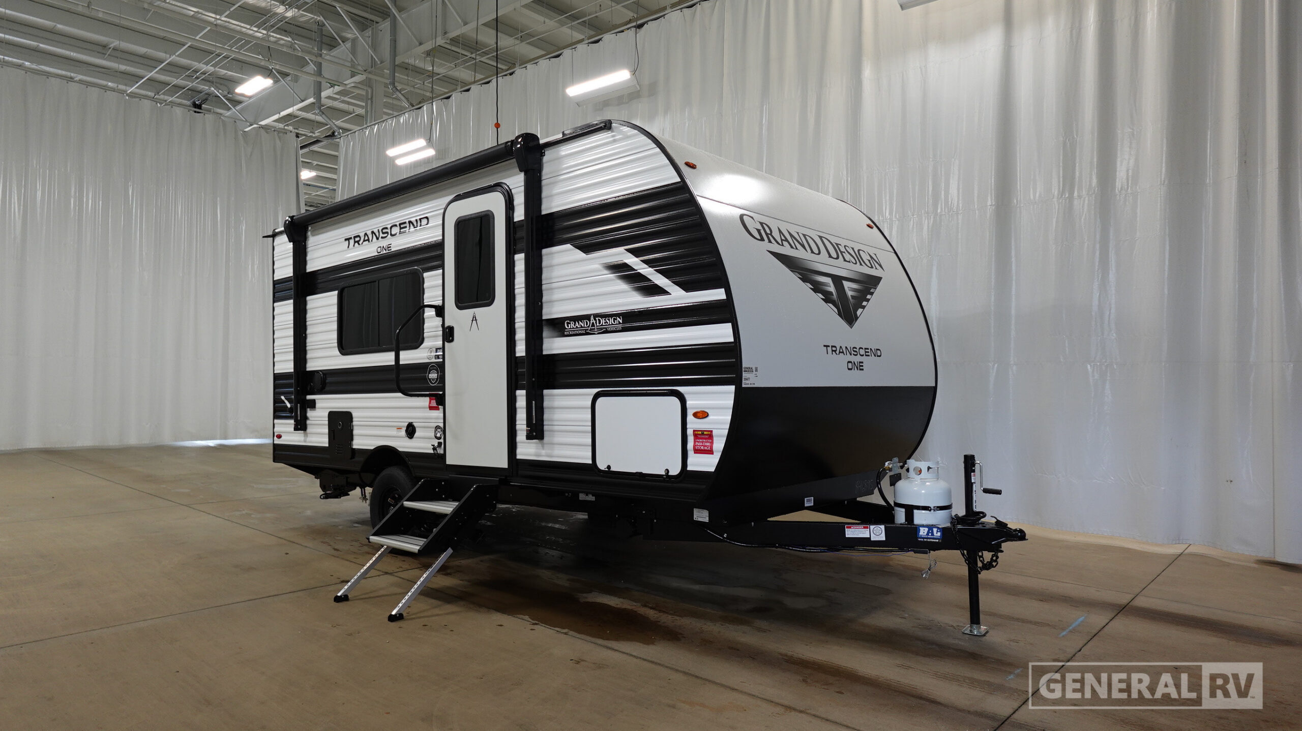 2027 Grand Design TRANSCEND-ONE 151RB in west chester PA