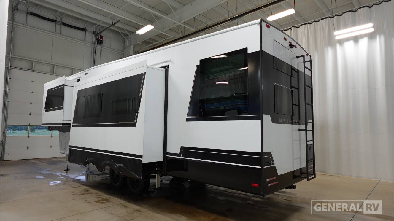 A photo of this 2027 Brinkley MODEL Z 3210