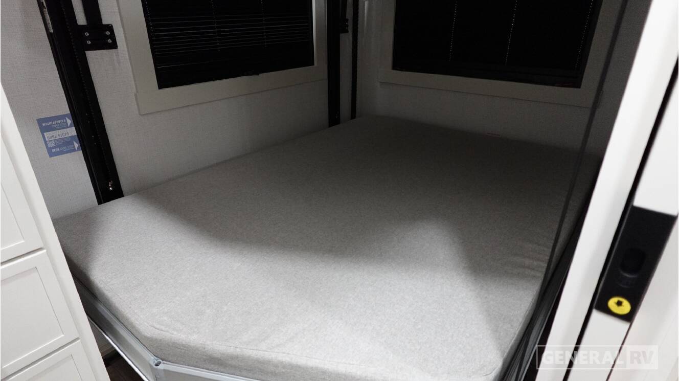 A photo of this 2027 Brinkley MODEL Z 3210