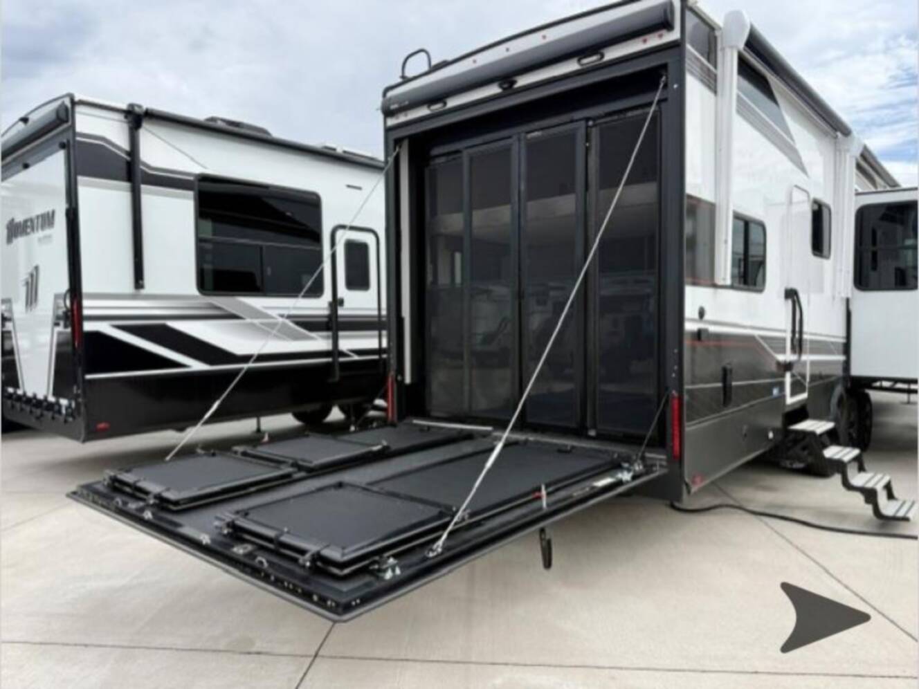 A photo of this 2026 Jayco Seismic 395
