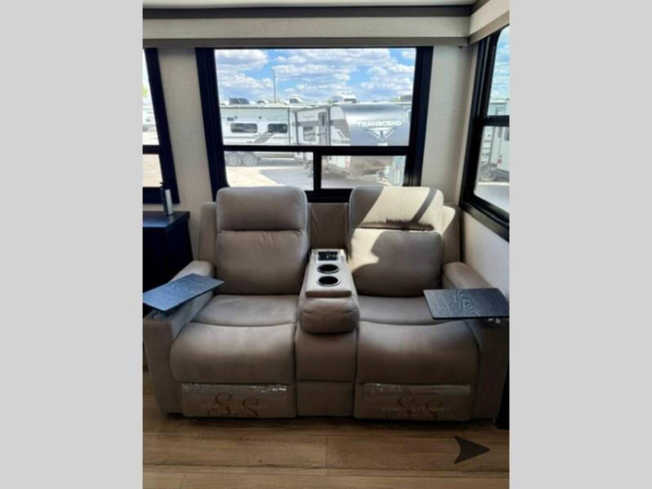 A photo of this 2026 Jayco Seismic 395