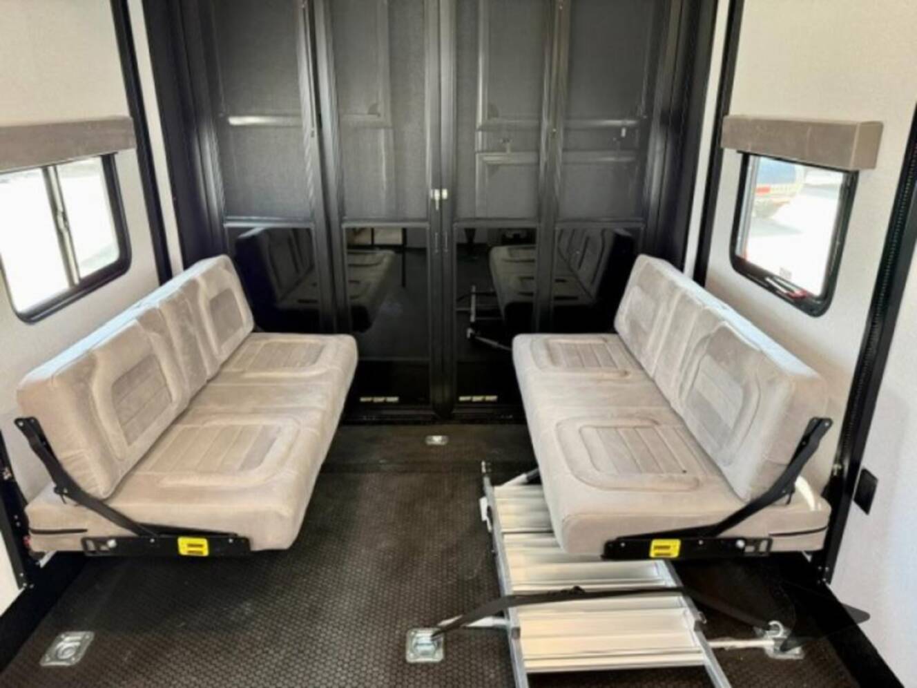 A photo of this 2026 Jayco Seismic 395