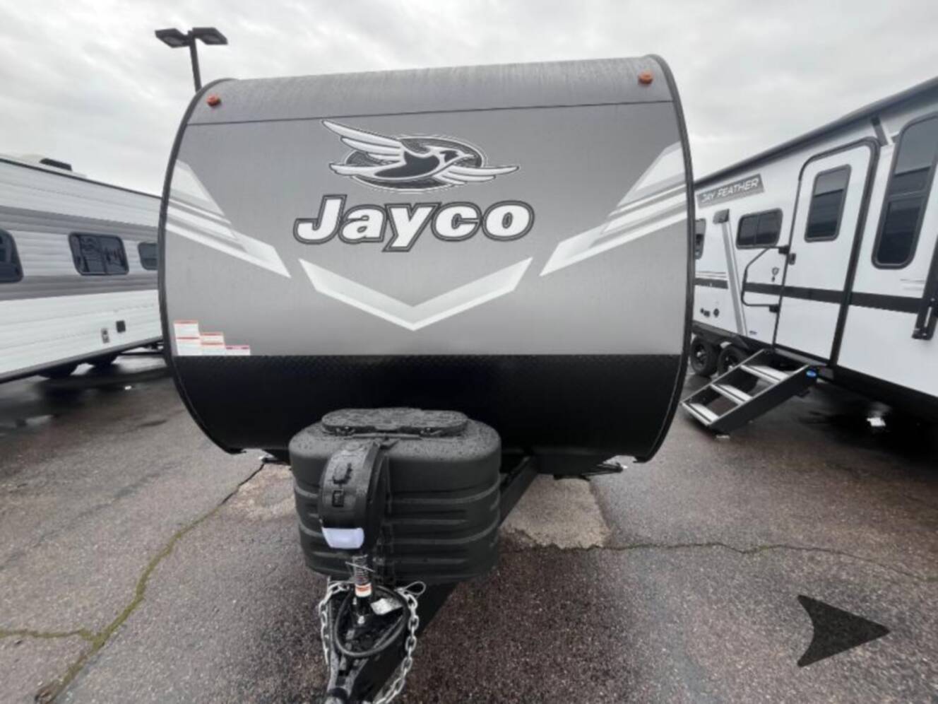 A photo of this 2027 Jayco Jay Flight SLX 260BHW