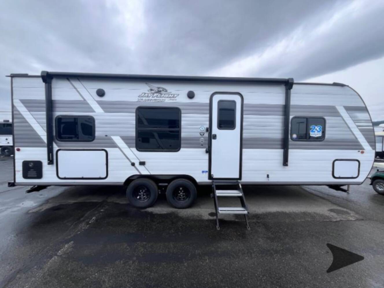 A photo of this 2027 Jayco Jay Flight SLX 260BHW